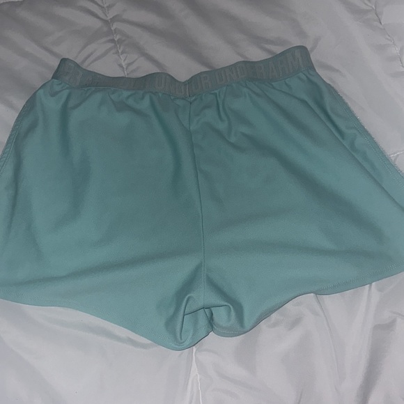 Under Armour shorts - Picture 2 of 5